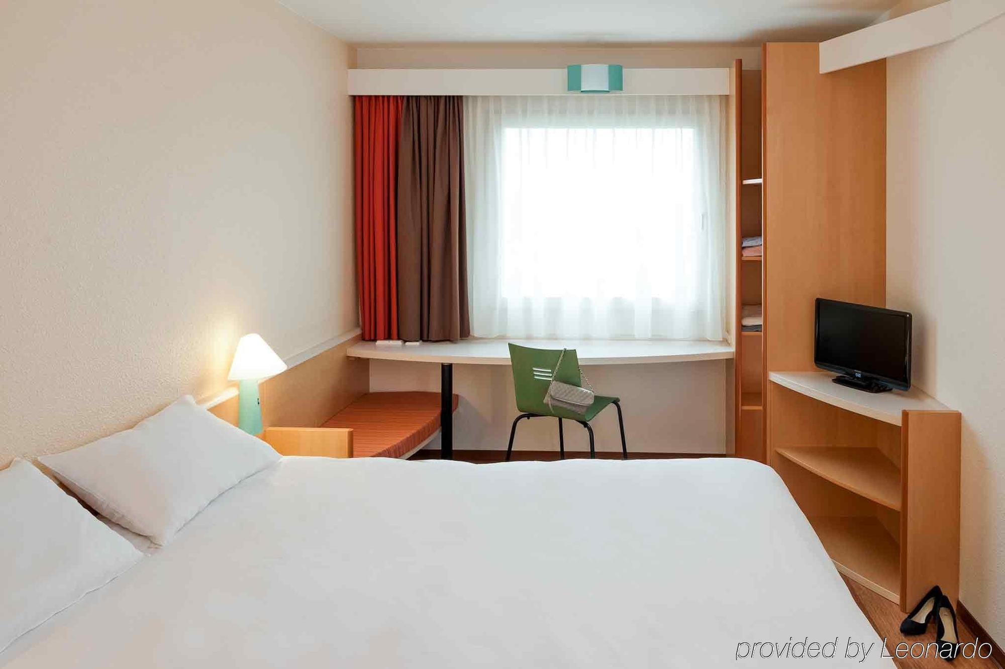 Ibis Avranches Baie Du Mont-Saint-Michel Saint-Quentin-sur-le-Homme Exterior foto